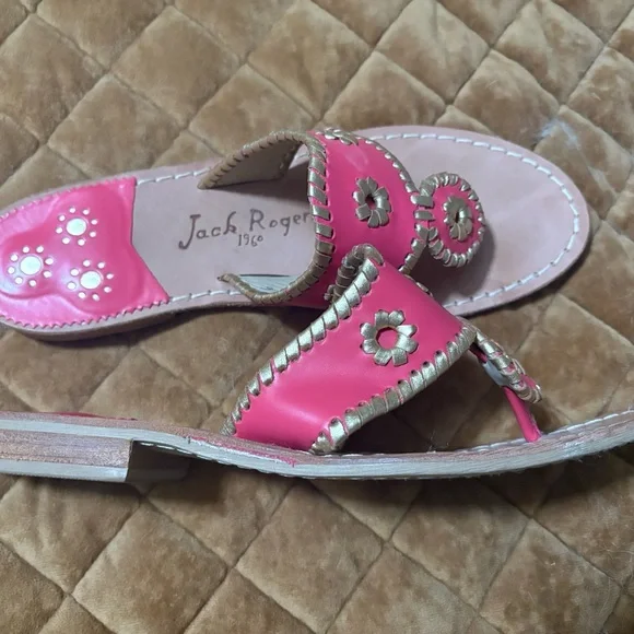 Stylish hot Pink and Gold Jack Roger’s 9.5 Women's Sandals - Picture 3 of 3